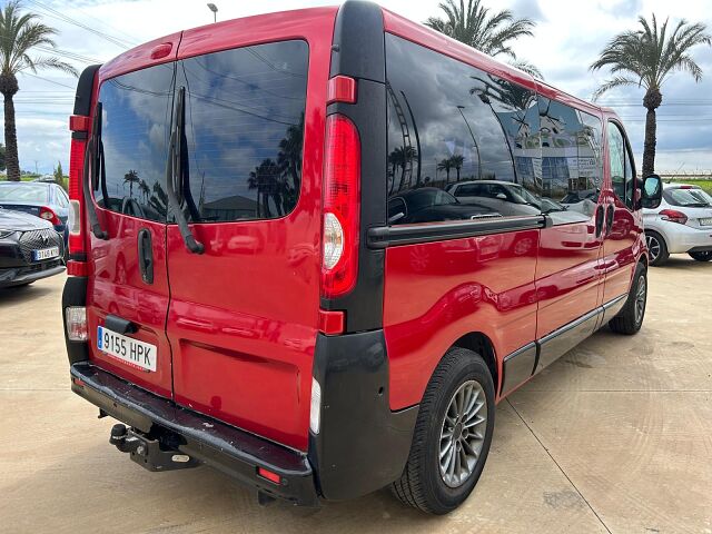 RENAULT TRAFIC 9 SEATS 2.0 DCI SPANISH LHD IN SPAIN 137000 MILES SUPERB 2013